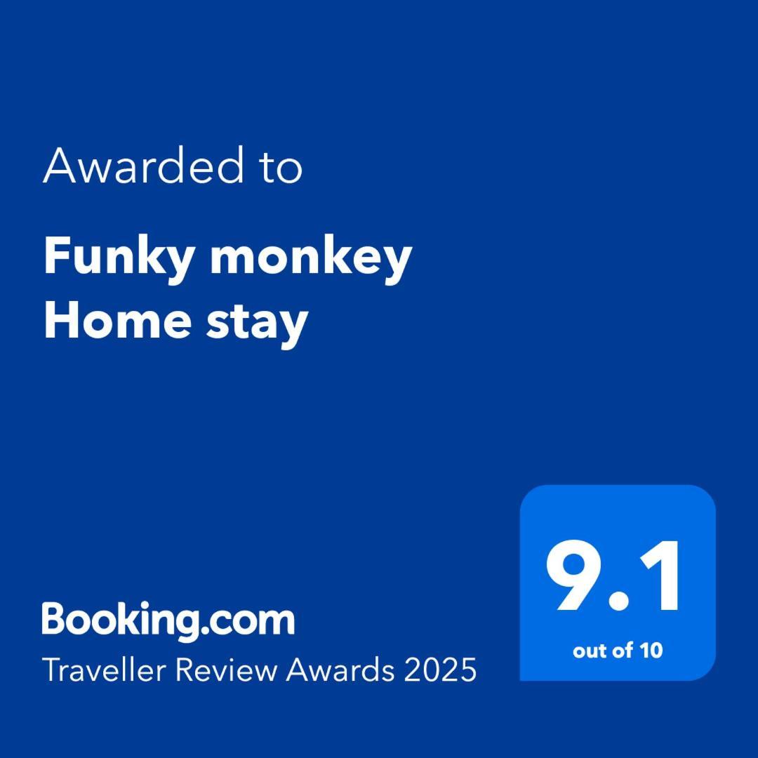 Funky Monkey Home Stay ฮัมปี ภายนอก รูปภาพ